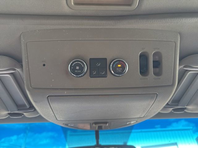 Used 2012 Nissan Armada Platinum RWD image 33