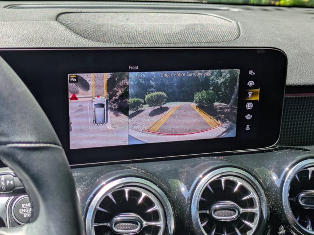 Used 2023 Mercedes-Benz GLB 250 image 23