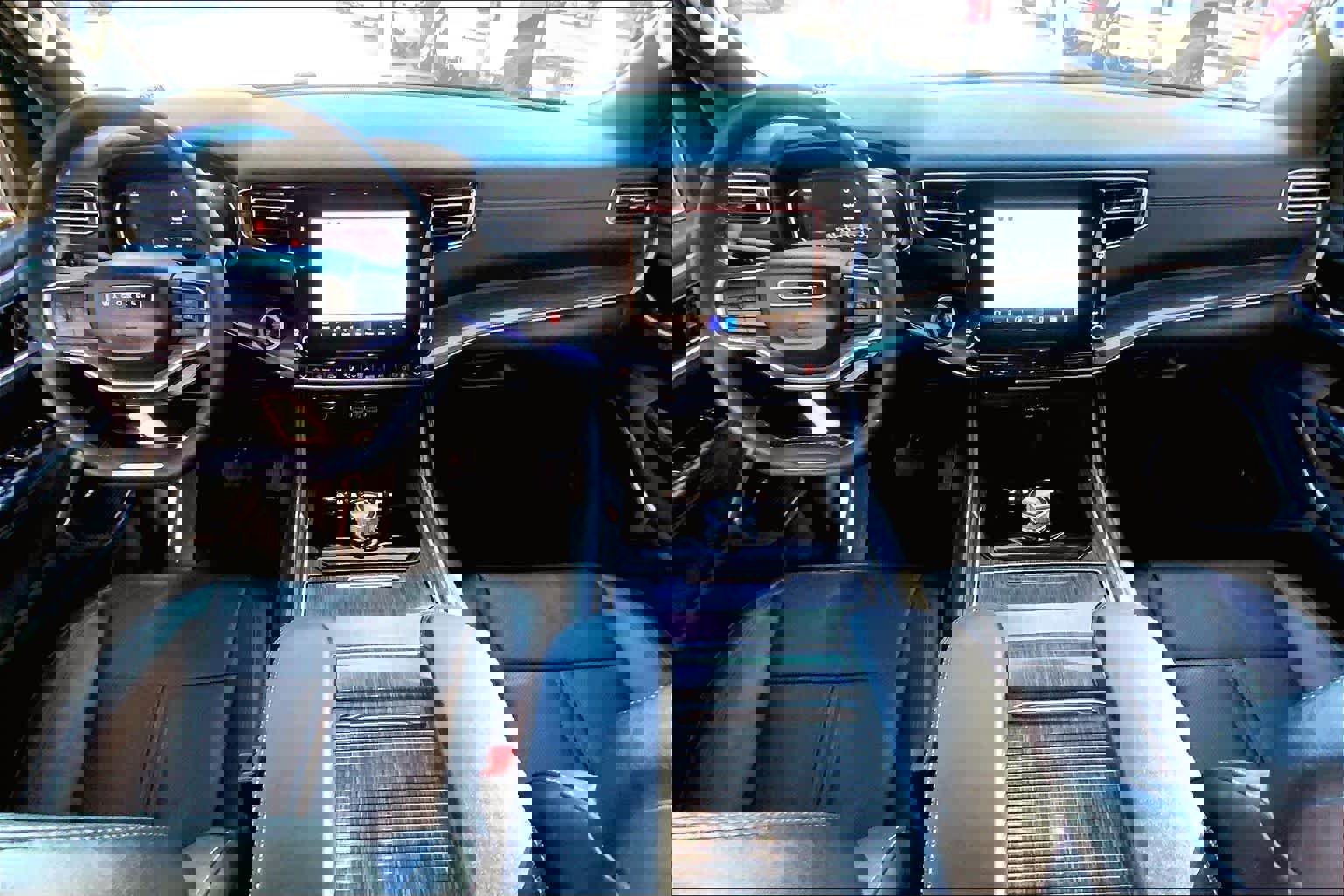 Used 2022 Jeep Wagoneer Series II image 12