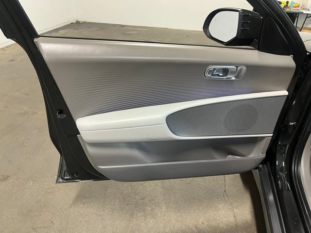 Used 2023 Hyundai Ioniq 6 SEL RWD image 25