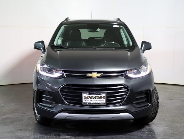 Used 2020 Chevrolet Trax LT w/ LT Convenience Package image 9