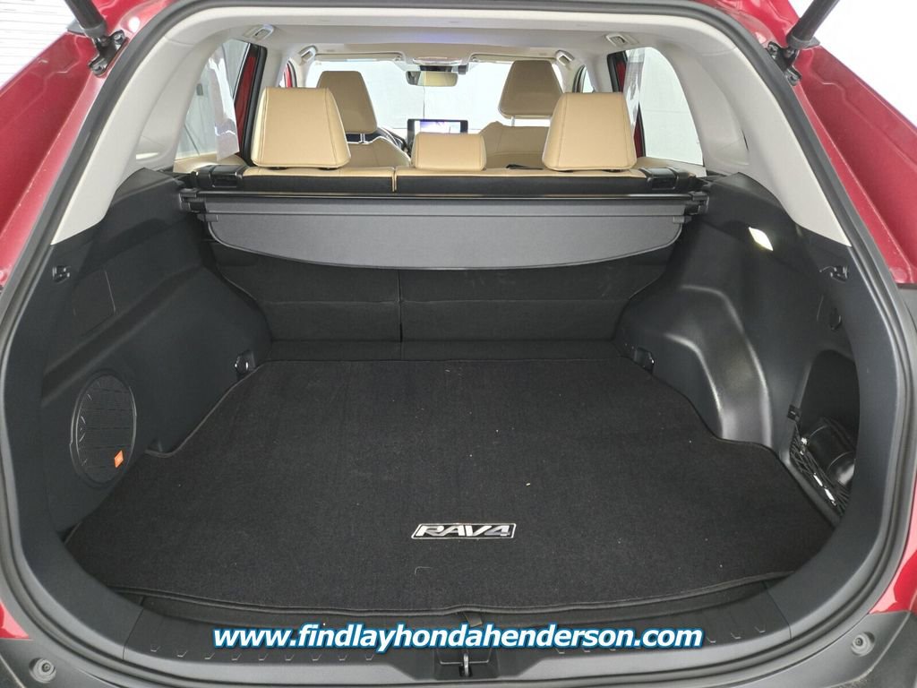 Used 2023 Toyota RAV4 Limited FWD image 19