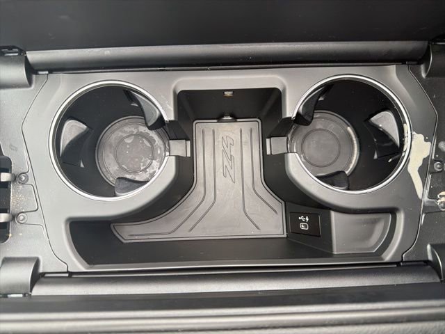 Used 2022 BMW Z4 M40i w/ Premium Package image 37