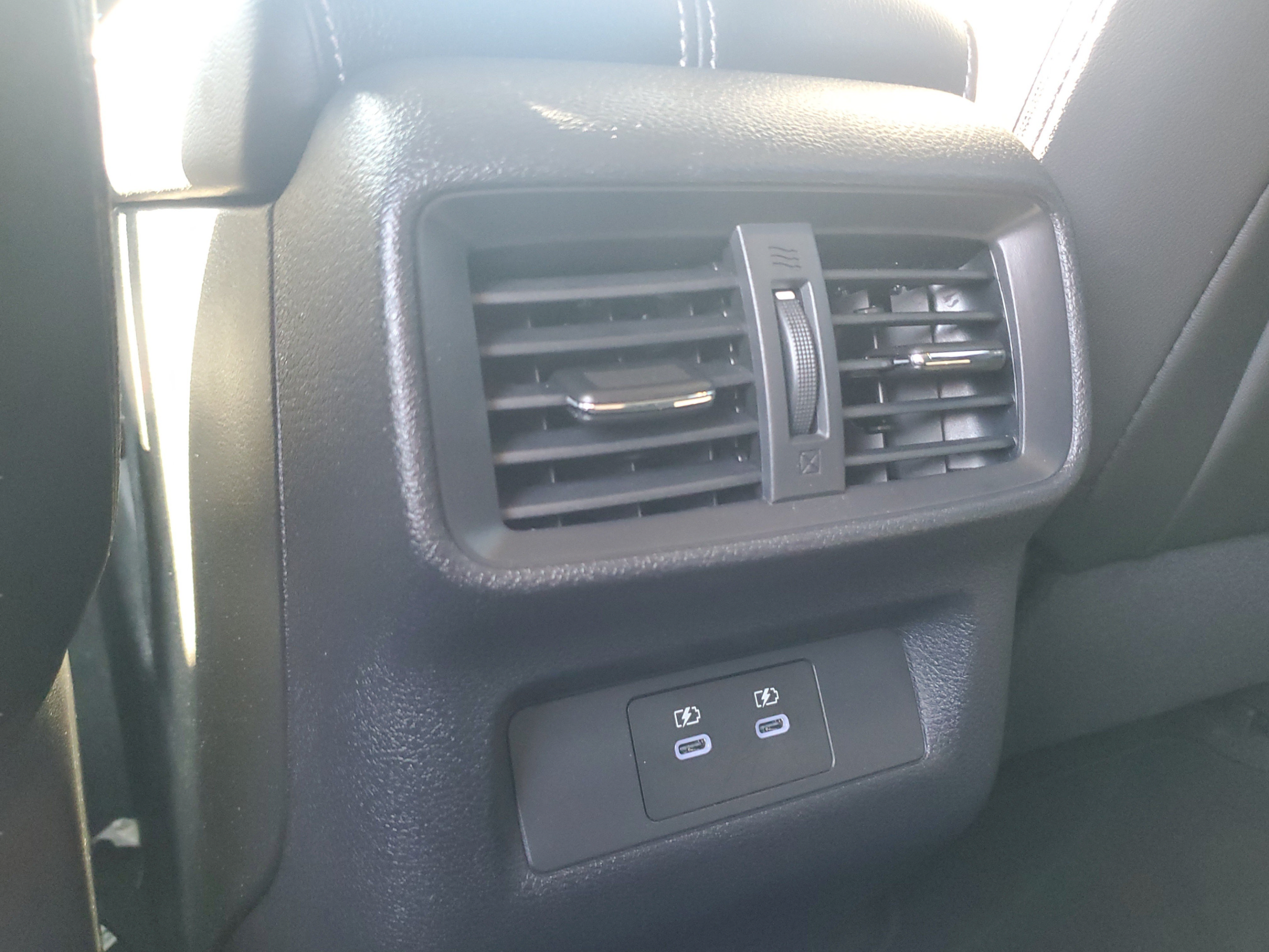 Used 2025 Nissan Murano SL AWD/4WD image 11