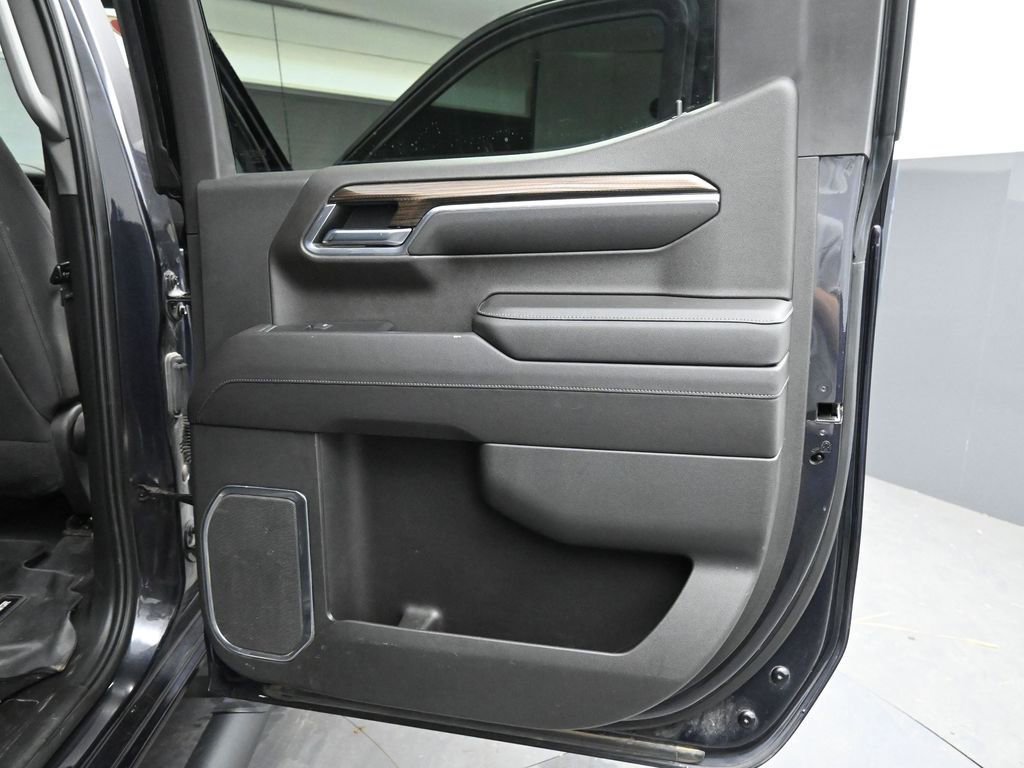 Used 2022 Chevrolet Silverado 1500 LT Trail Boss w/ Convenience Package II image 20