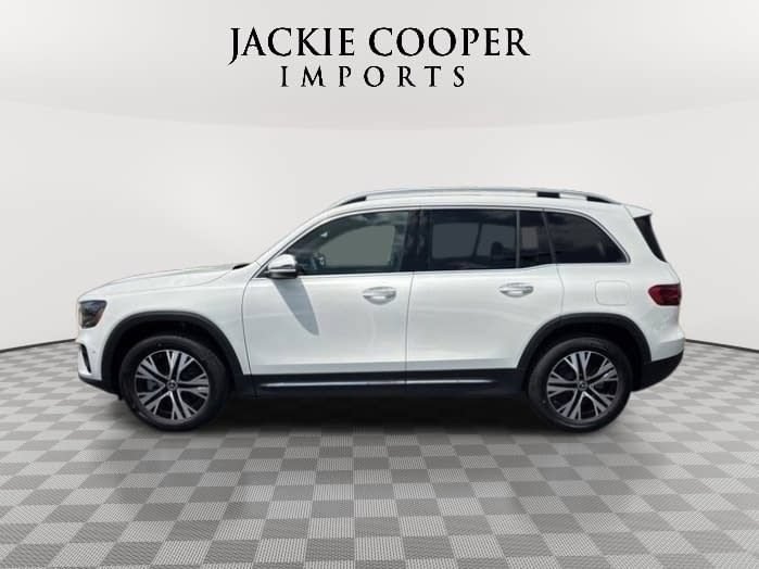 Certified 2025 Mercedes-Benz GLB 250 image 2