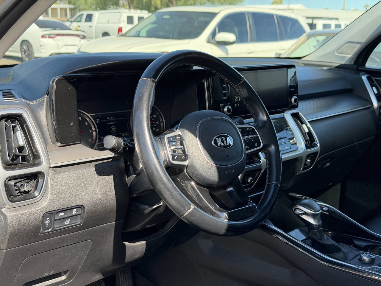 Used 2021 Kia Sorento SX image 22