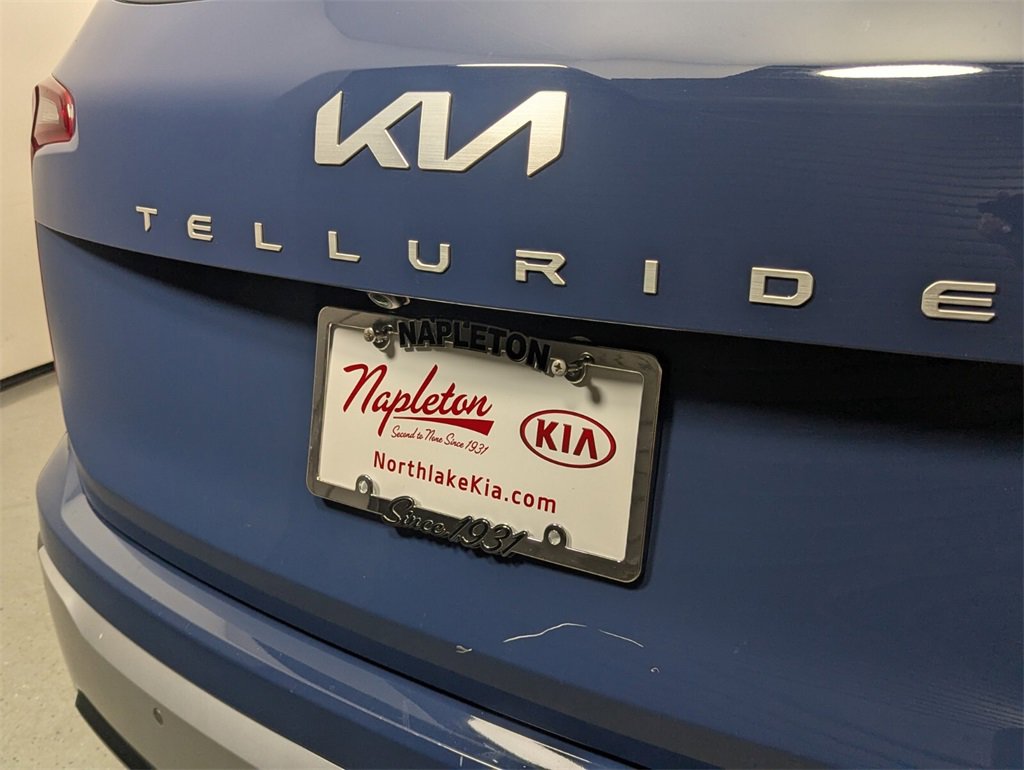 Used 2023 Kia Telluride S image 8
