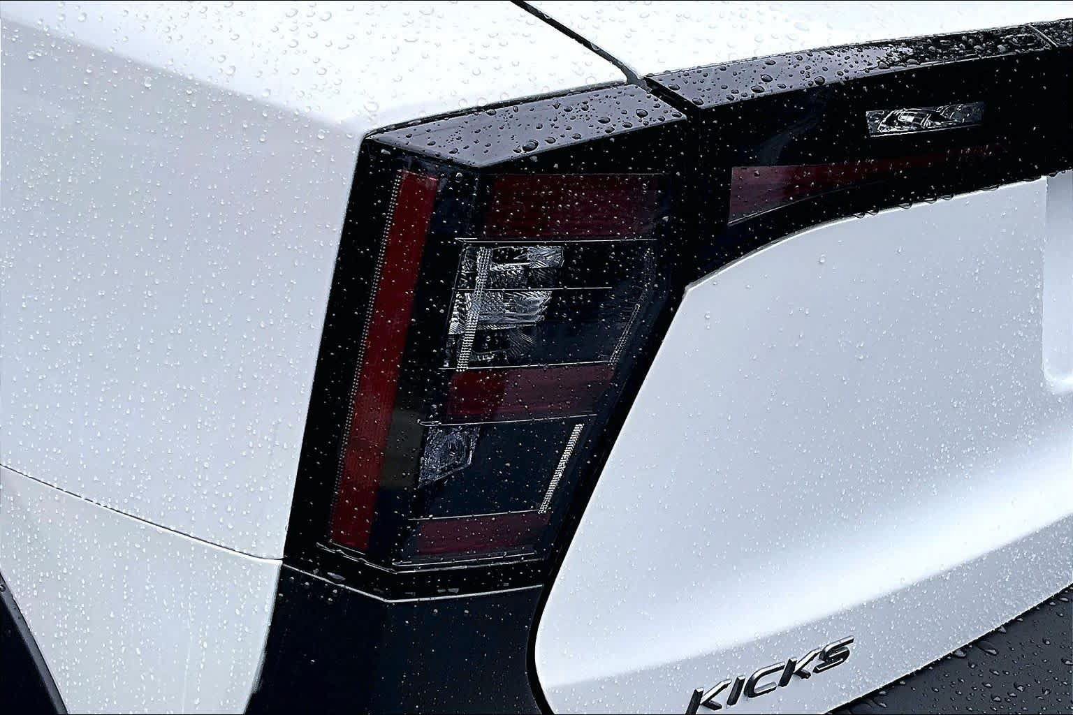 New 2026 Nissan Kicks SV w/ SV Premium Package FWD image 14