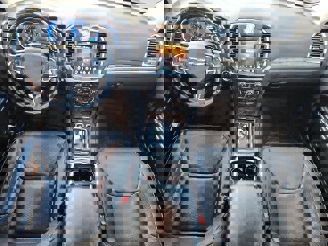 Used 2018 Chrysler 300 Limited image 10