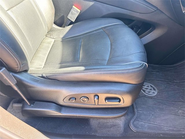Used 2021 Buick Enclave Avenir w/ Avenir Technology Package image 16