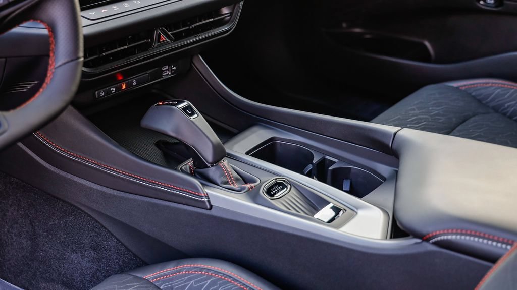 New 2026 Dodge Charger R/T w/ Driver Convenience Group AWD/4WD image 23