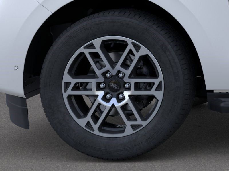 New 2026 Ford Expedition Active image 50