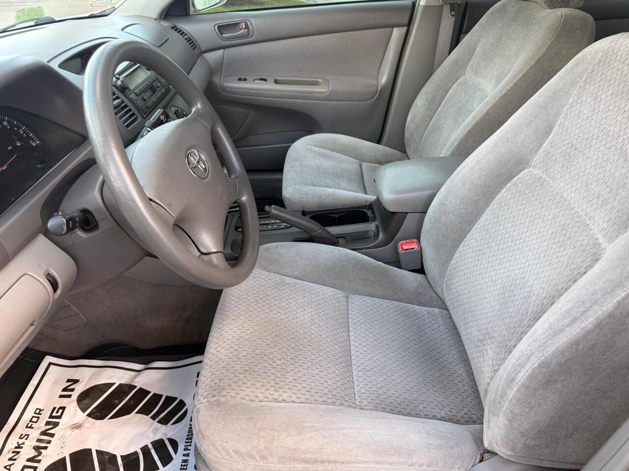 Used 2004 Toyota Camry LE FWD image 11