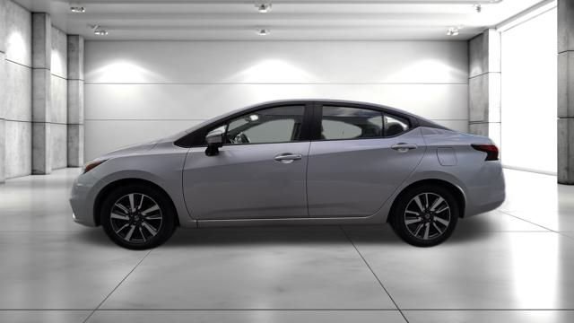 Used 2021 Nissan Versa SV FWD image 5