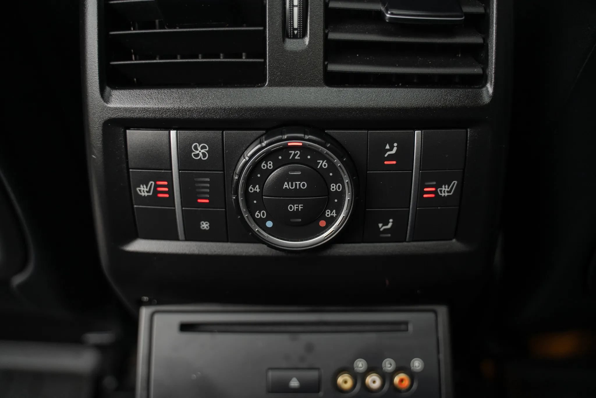 Used 2013 Mercedes-Benz GL 63 AMG 4MATIC image 11