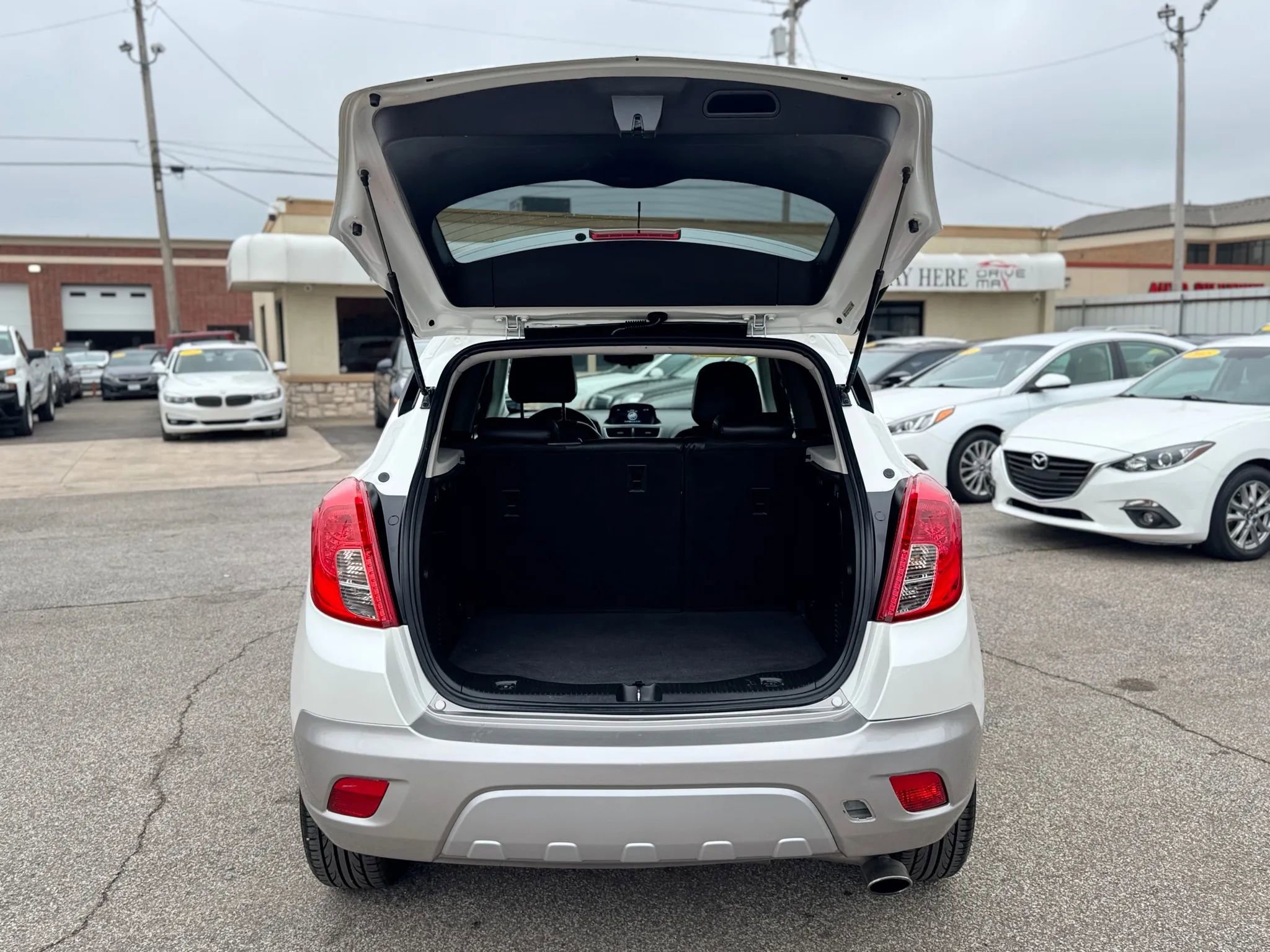 Used 2016 Buick Encore FWD image 21