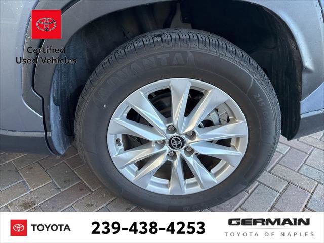 Certified 2022 Toyota Corolla Cross LE image 10