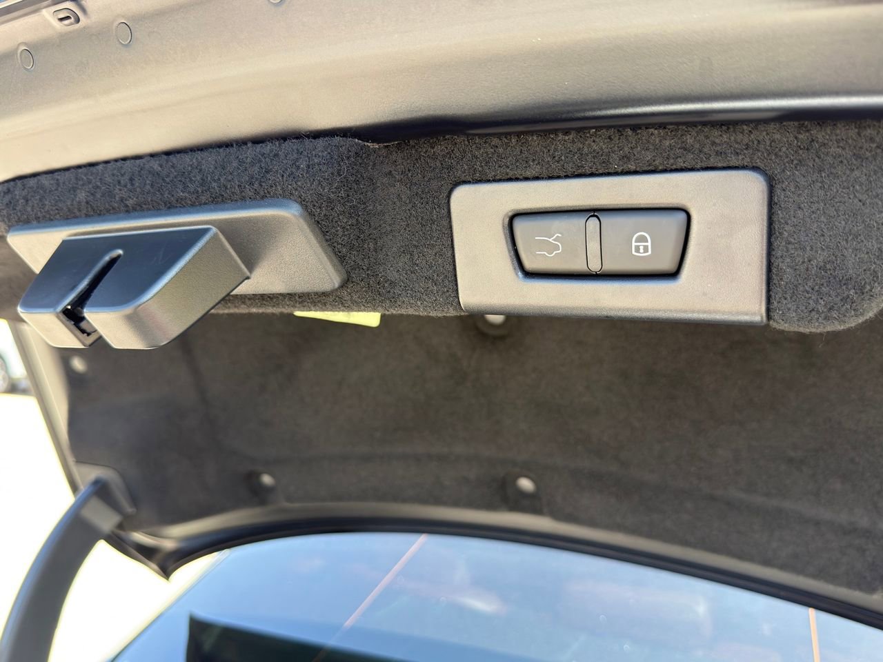 Used 2020 Maserati Quattroporte S GranSport Q4 AWD/4WD image 11