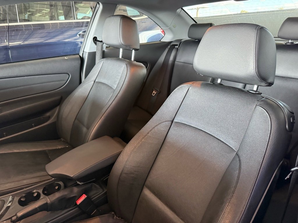 Used 2013 BMW 128i Coupe image 3