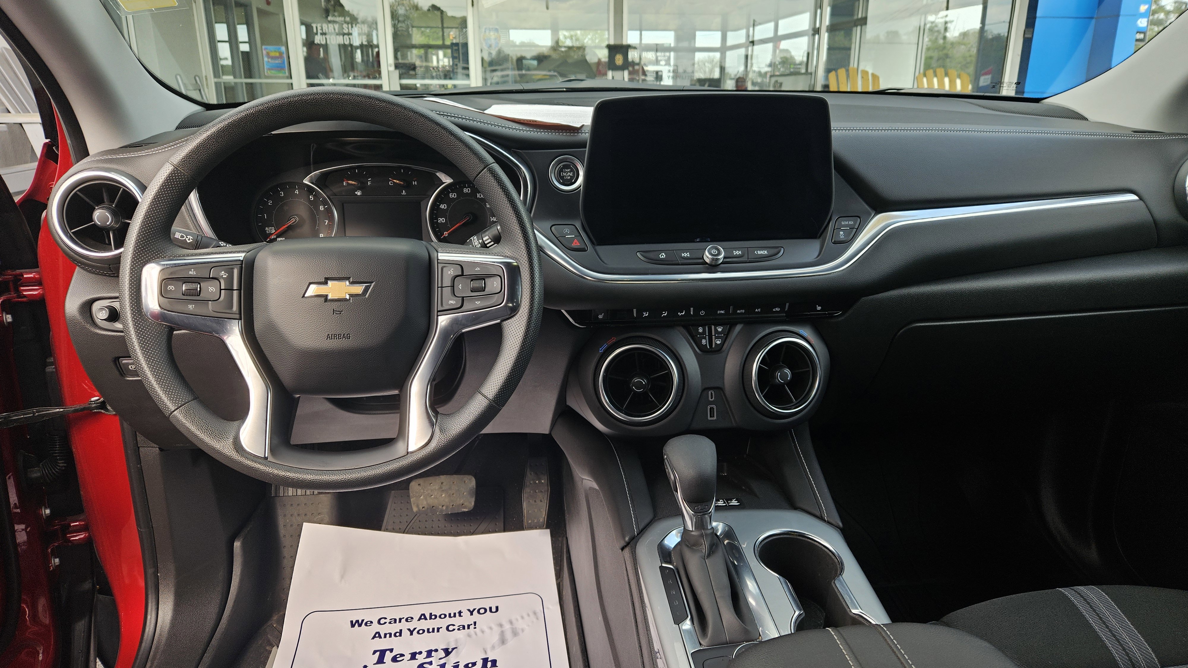 Used 2023 Chevrolet Blazer LT w/ Convenience Package image 11