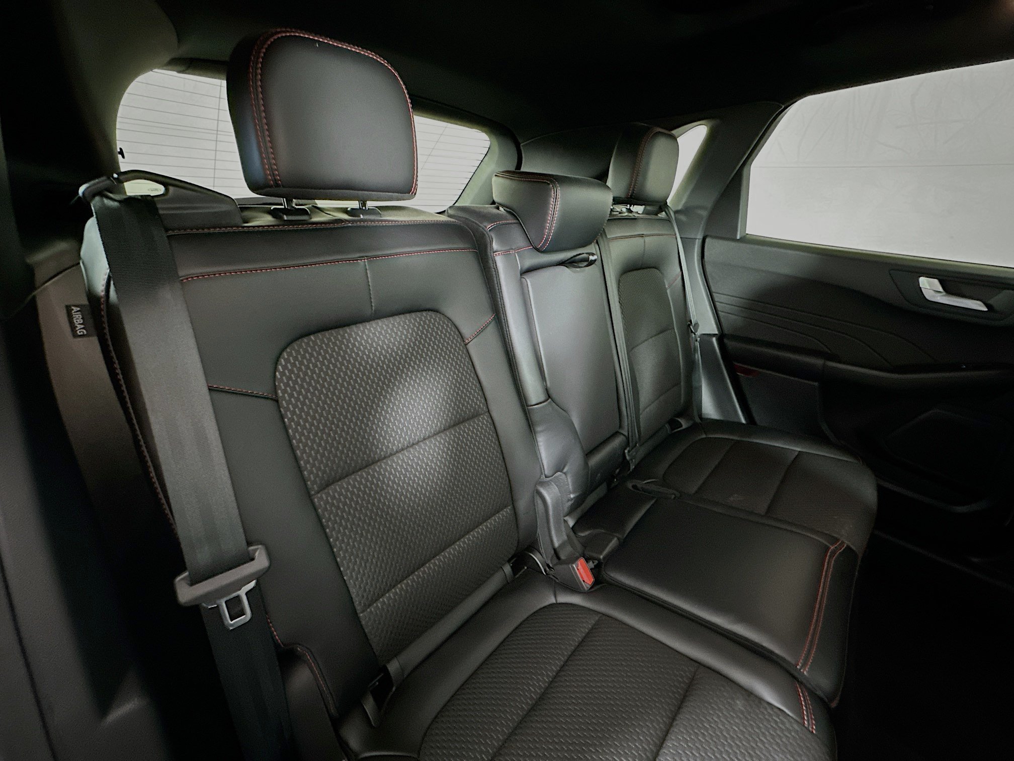 Used 2023 Ford Escape ST-Line Select w/ Tech Pack #2 AWD/4WD image 27