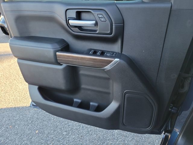 Used 2020 Chevrolet Silverado 1500 LT Trail Boss image 19