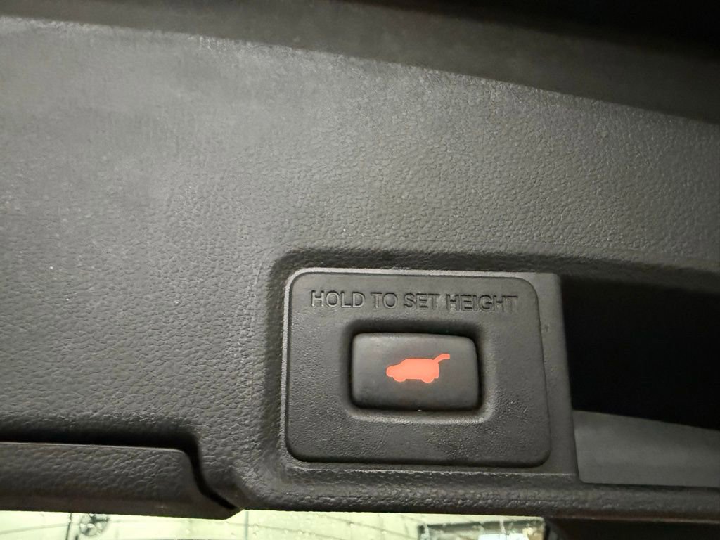 Used 2019 Acura RDX AWD w/ Advance Package image 16