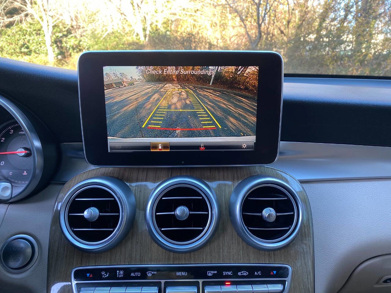 Used 2019 Mercedes-Benz GLC 300 image 25