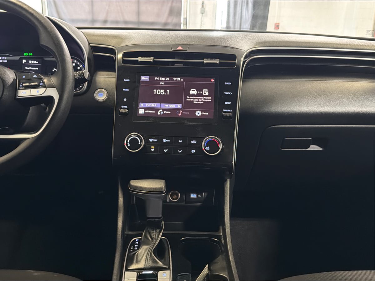 Used 2022 Hyundai Tucson SEL w/ Cargo Package FWD image 16