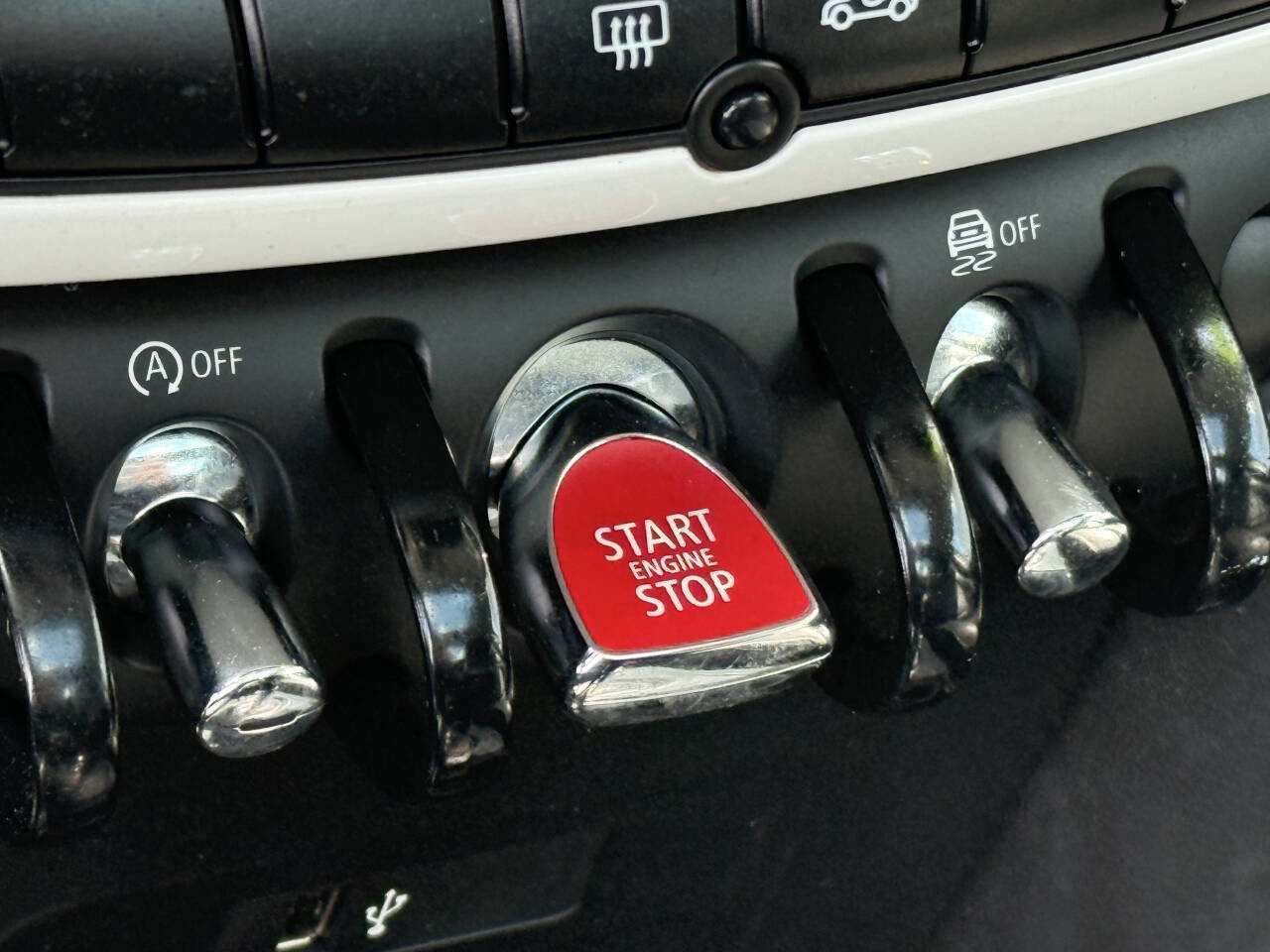 Used 2019 MINI Cooper Countryman S FWD image 12