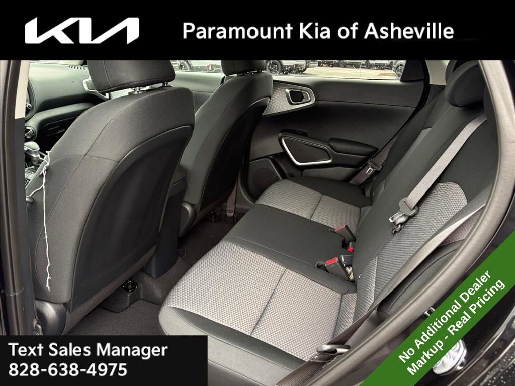 New 2025 Kia Soul LX w/ LX Technology Package image 18