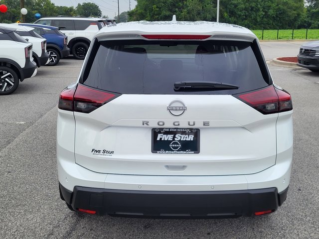 New 2026 Nissan Rogue SV image 4