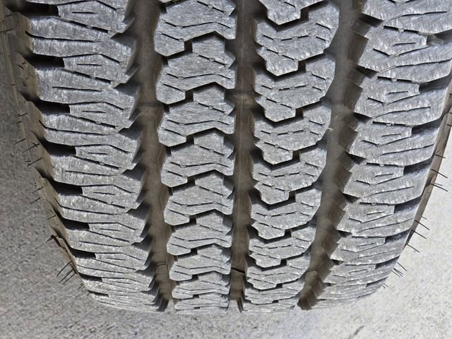 Used 2026 RAM 2500 Laramie AWD/4WD image 13