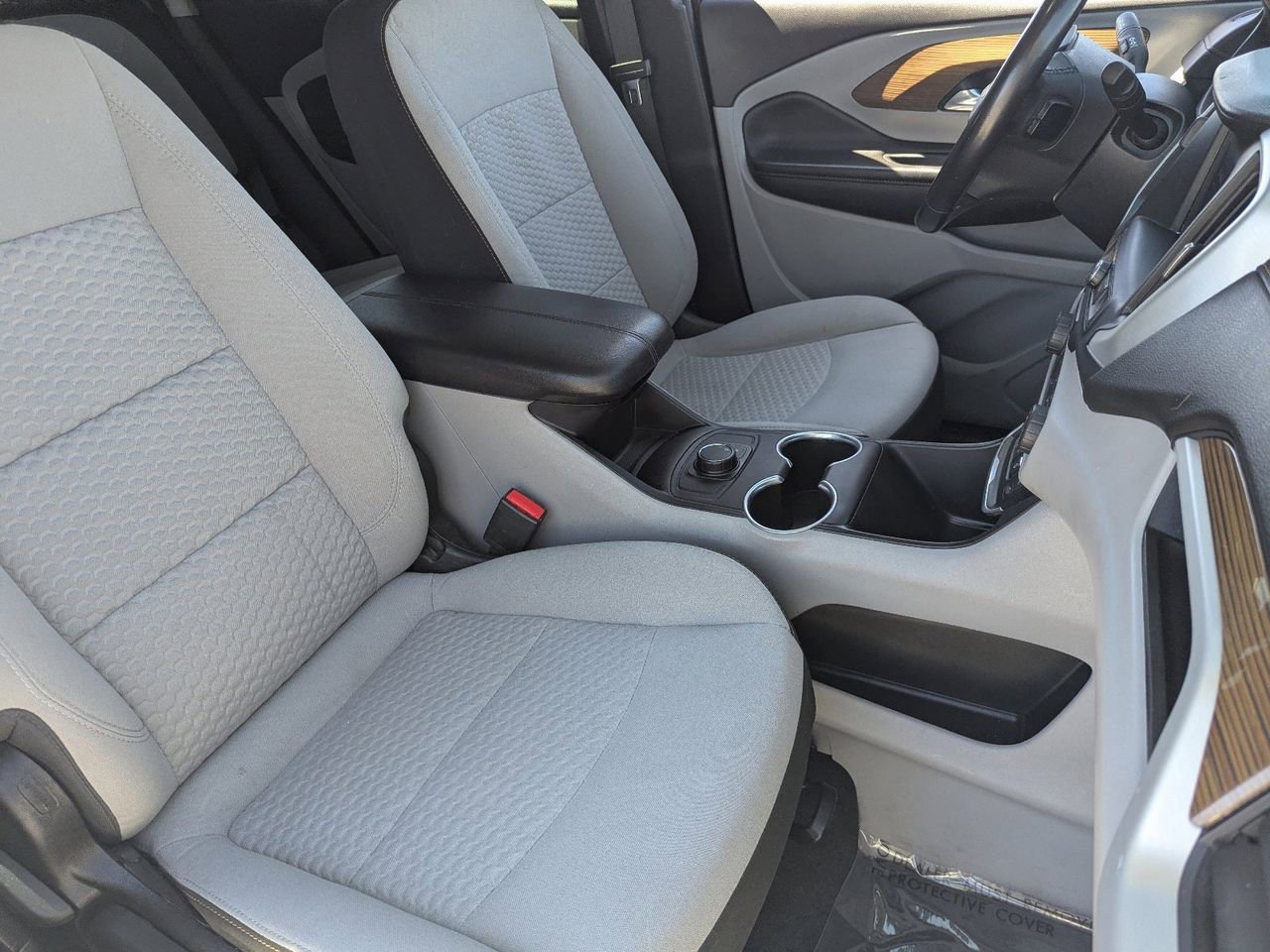 Used 2020 GMC Terrain SLE image 8