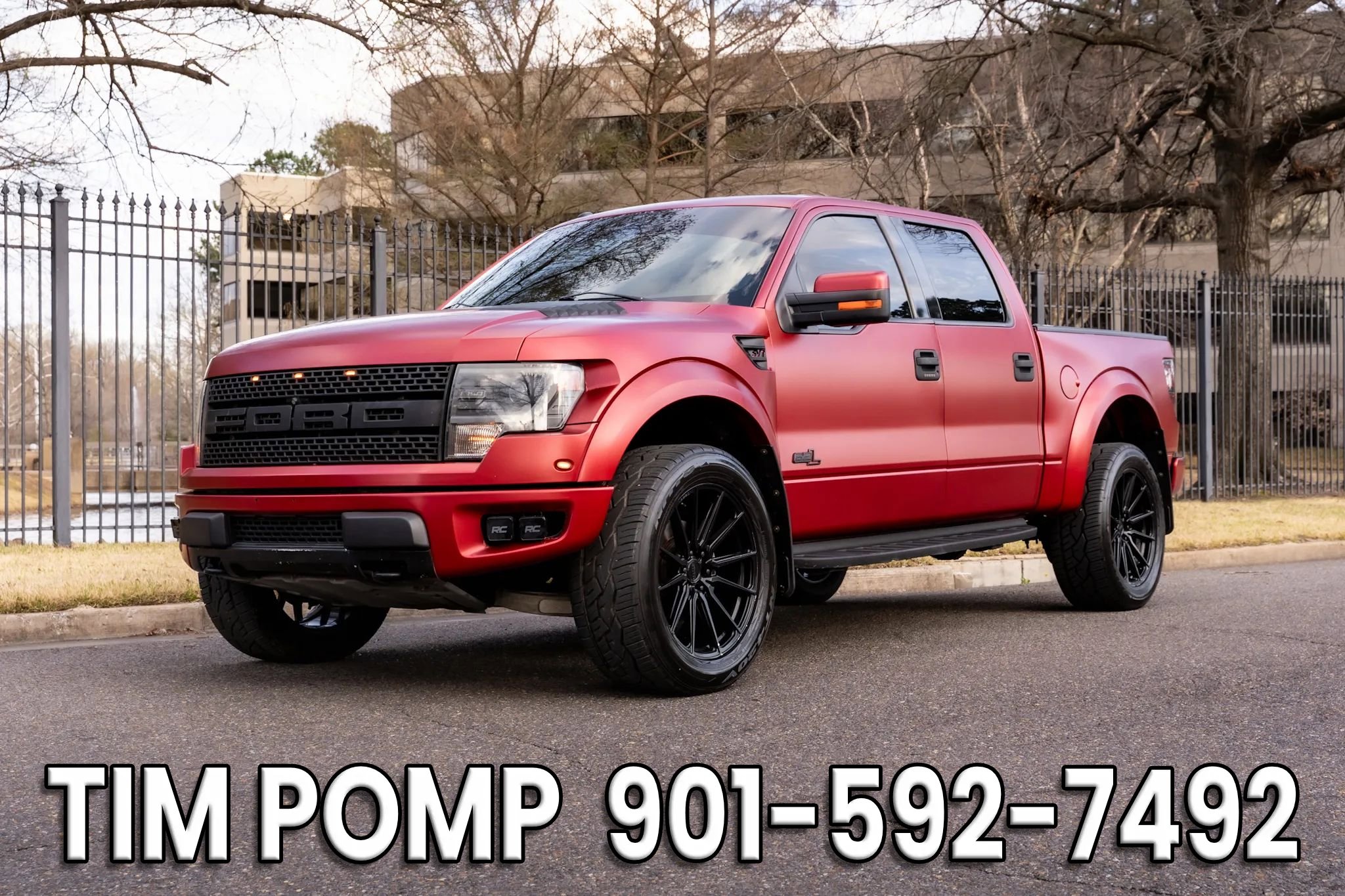 Used 2014 Ford F150 Raptor w/ Equipment Group 801A Luxury image 1