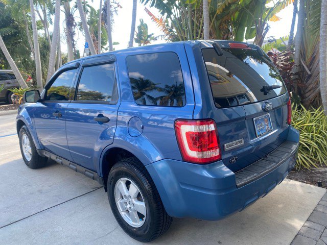 Used 2009 Ford Escape XLS image 36
