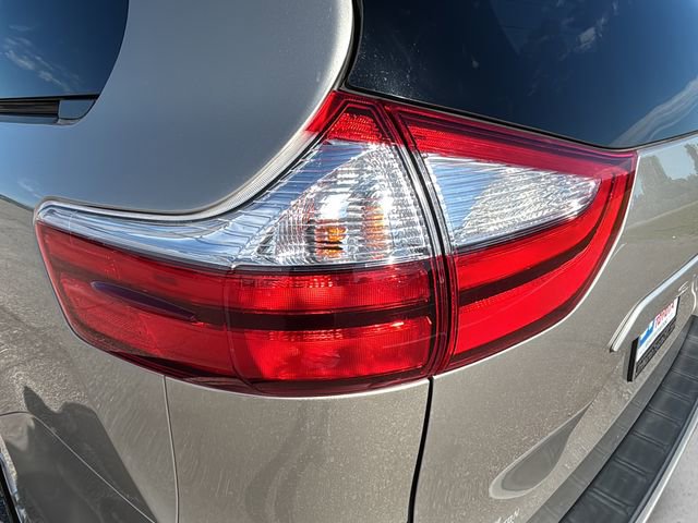 Used 2015 Toyota Sienna XLE w/ XLE Navigation Package image 25