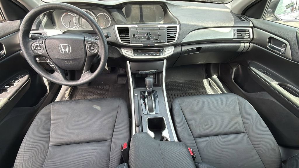 Used 2015 Honda Accord LX image 23