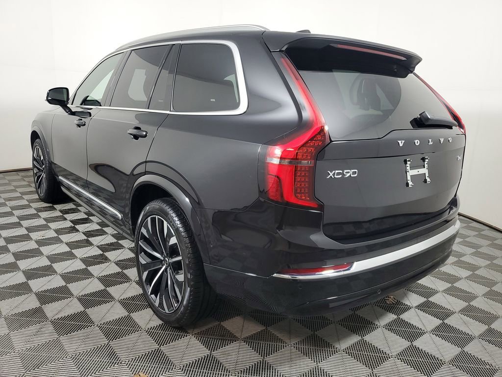 Certified 2025 Volvo XC90 B6 Plus image 6