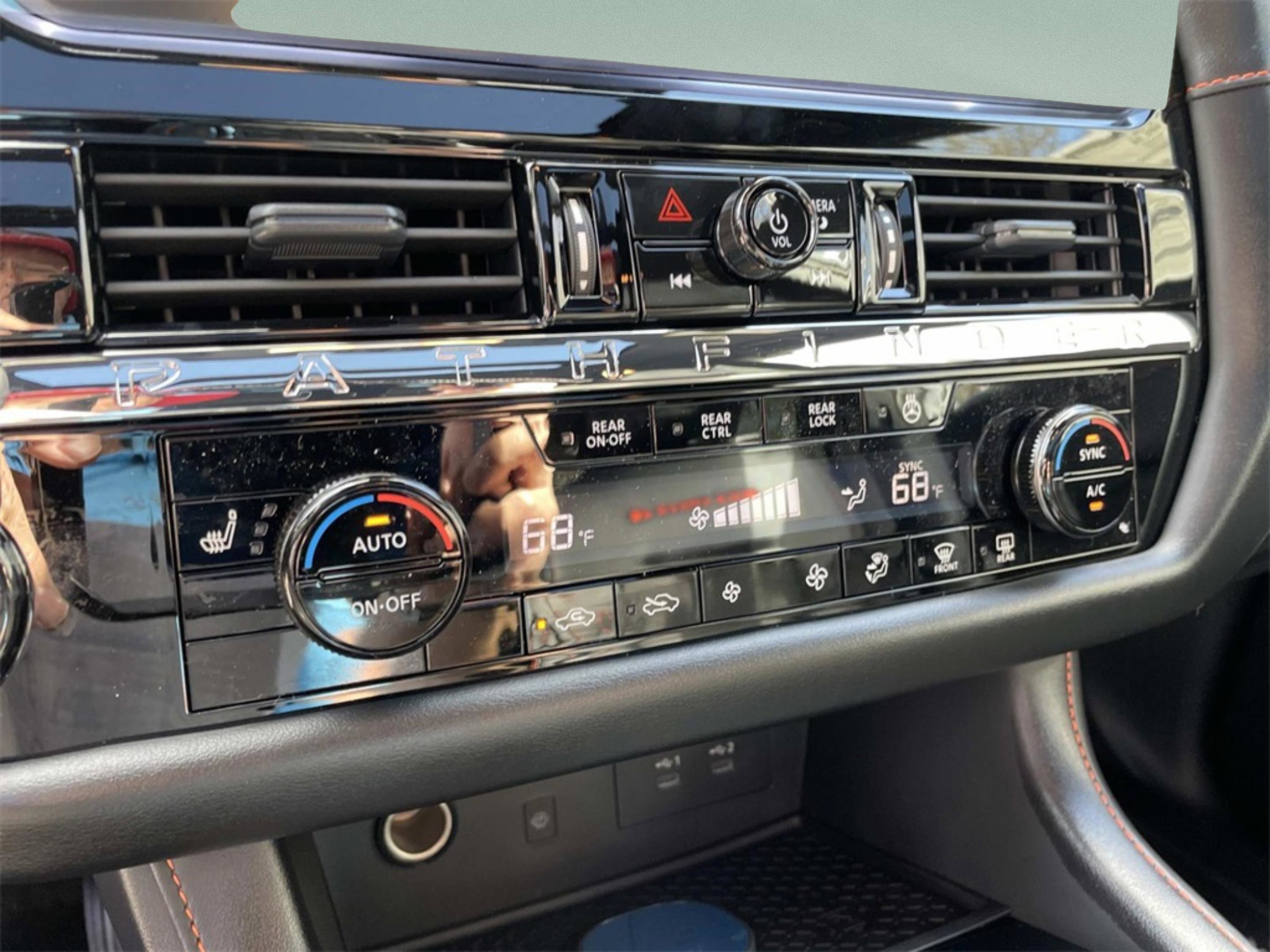 New 2026 Nissan Pathfinder Rock Creek image 27