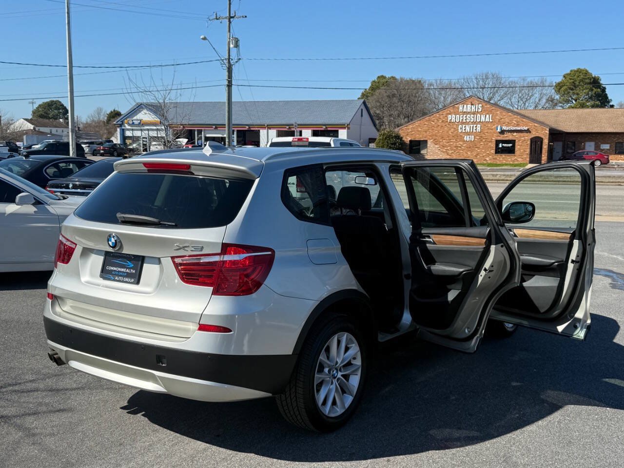 Used 2011 BMW X3 xDrive28i AWD/4WD image 36