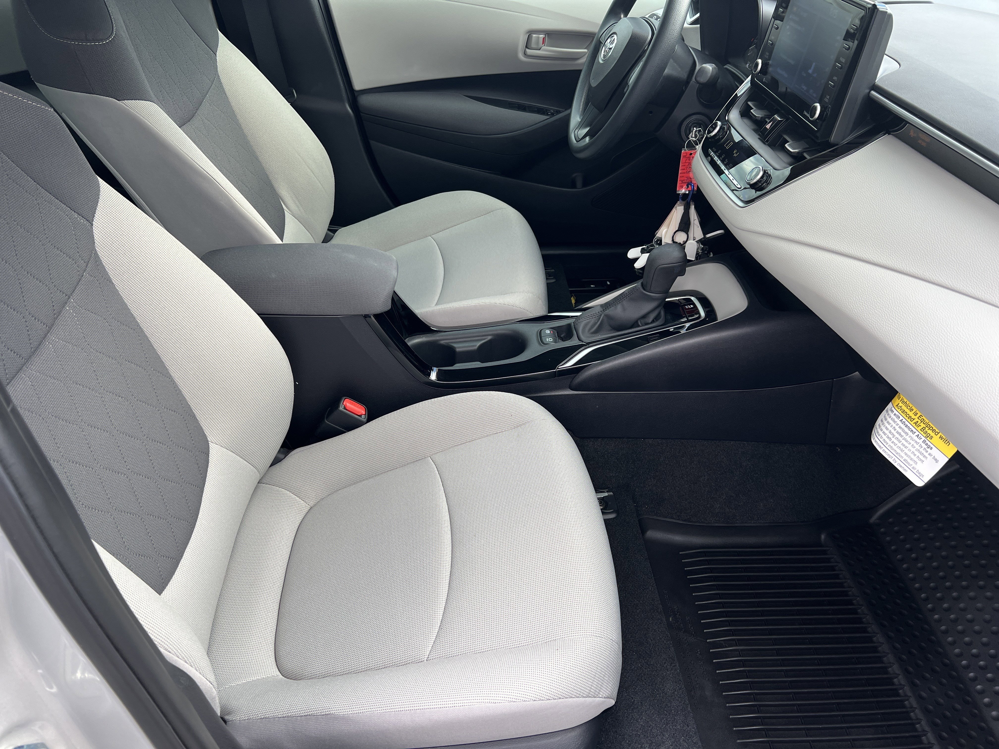 Certified 2022 Toyota Corolla LE image 24