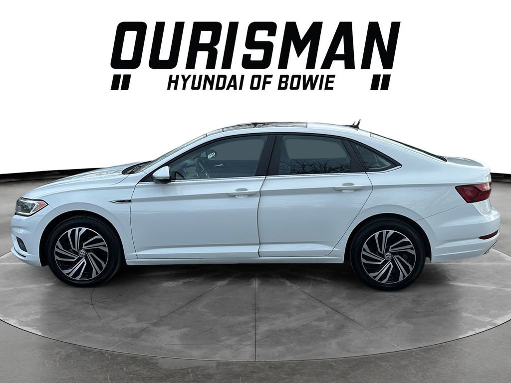 Used 2021 Volkswagen Jetta SEL Premium image 3