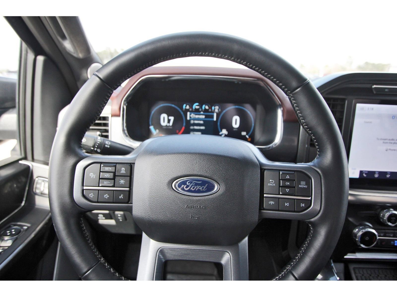 Used 2023 Ford F150 Lariat w/ Equipment Group 502A High image 16