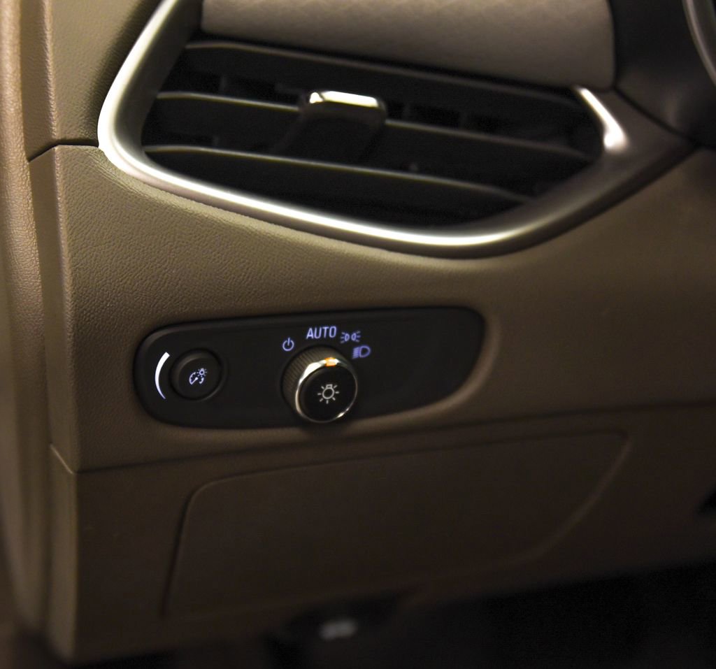 Used 2022 Chevrolet Malibu LT image 15