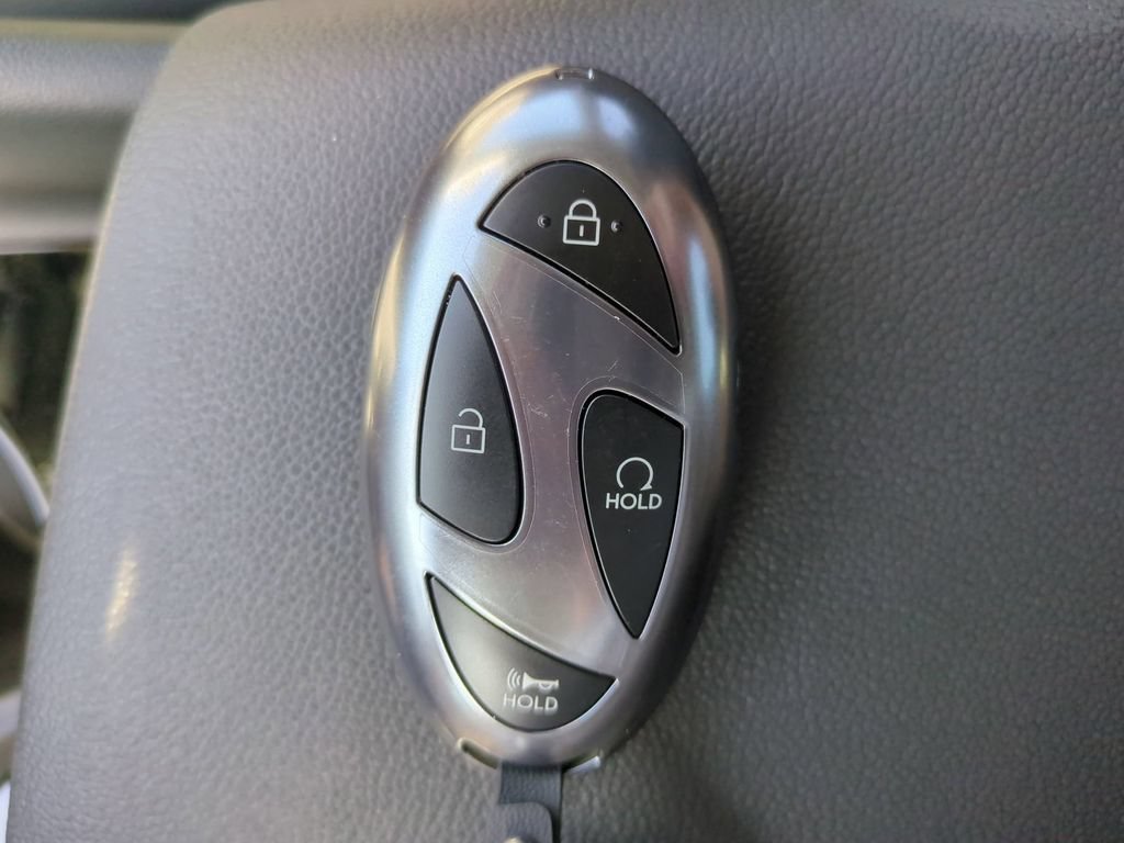 New 2026 Hyundai Elantra Limited FWD image 37