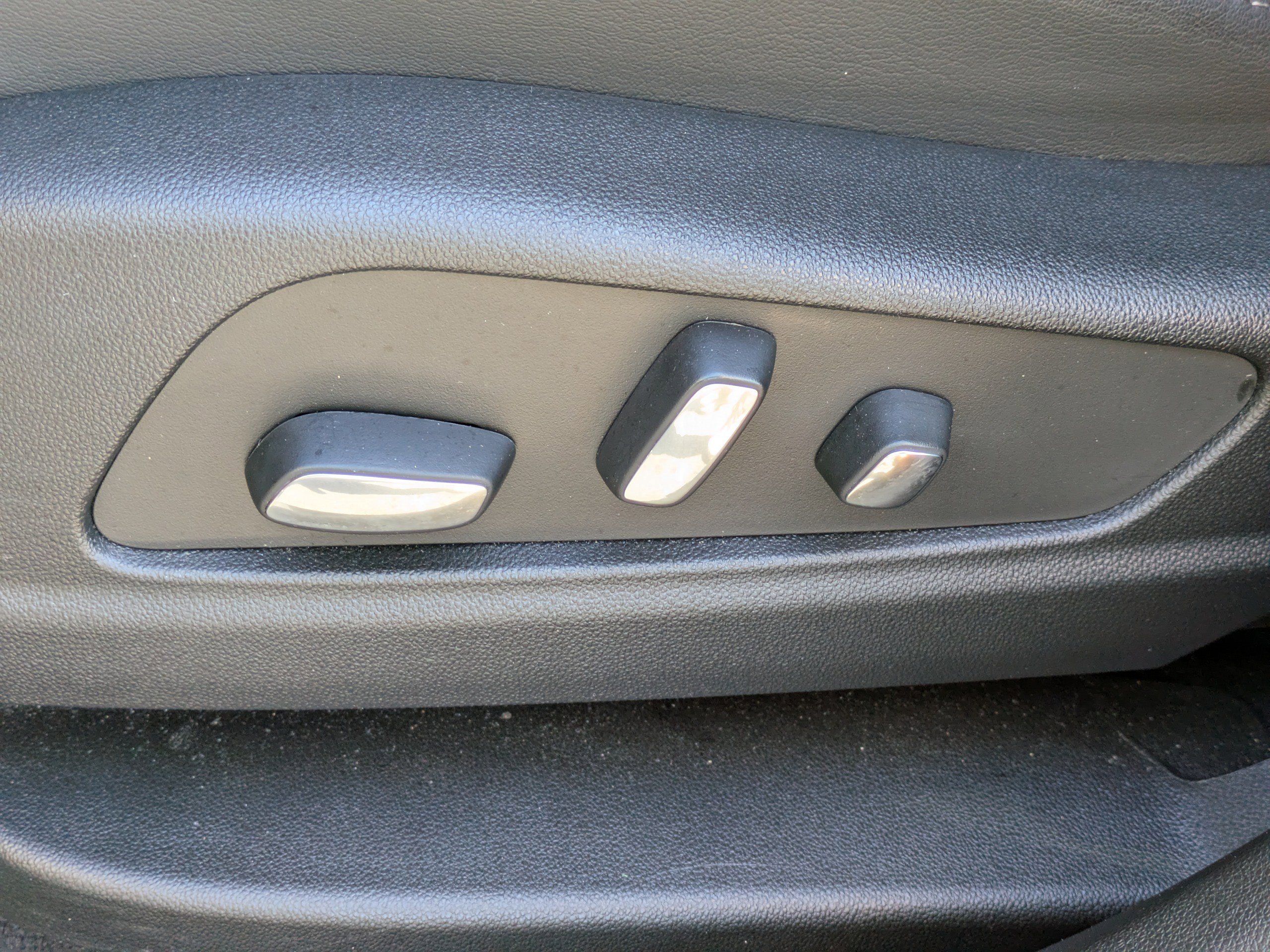 Certified 2024 Cadillac XT6 Premium Luxury w/ Technology Package image 19