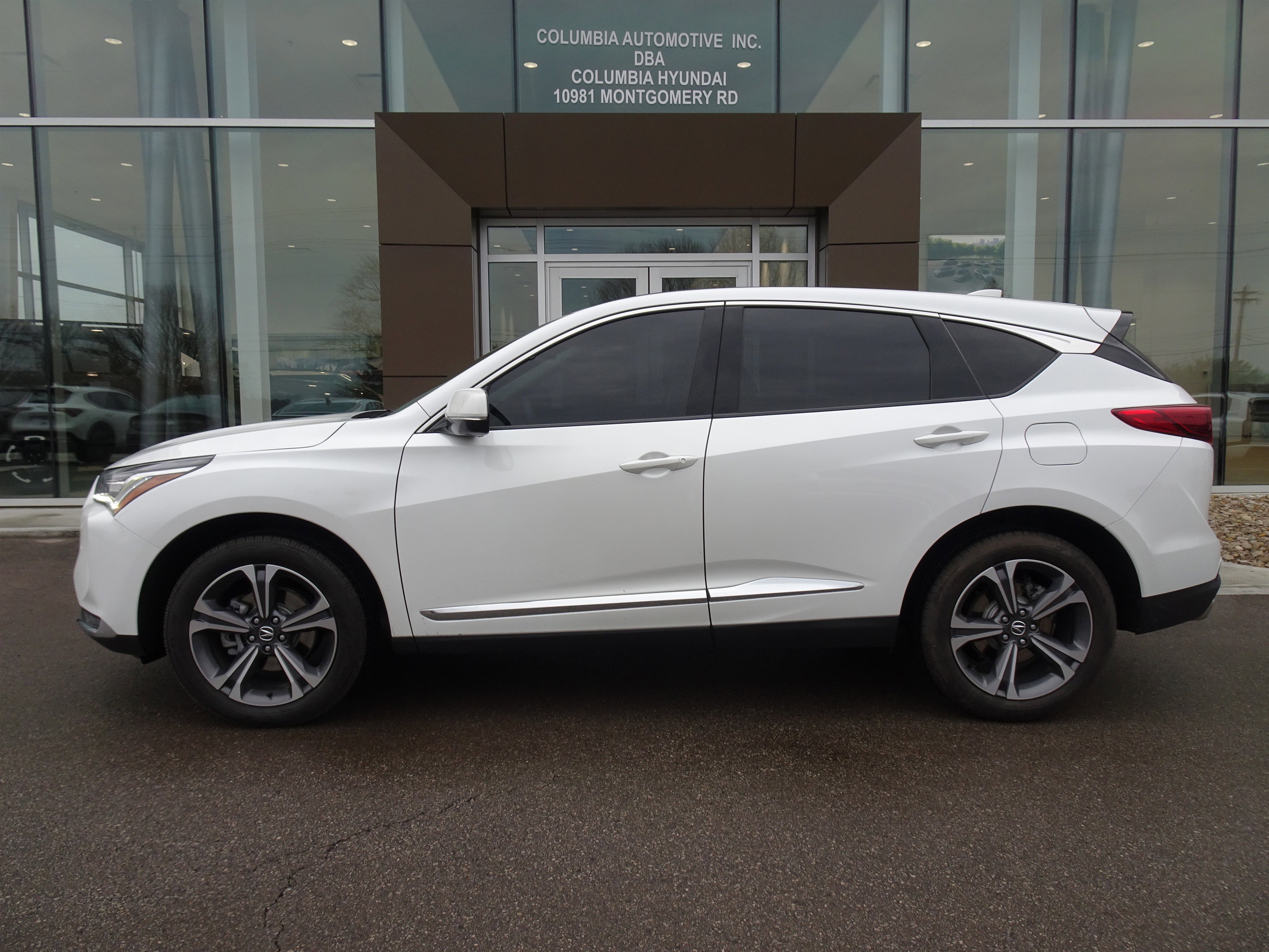 Used 2022 Acura RDX AWD w/ Advance Package image 2