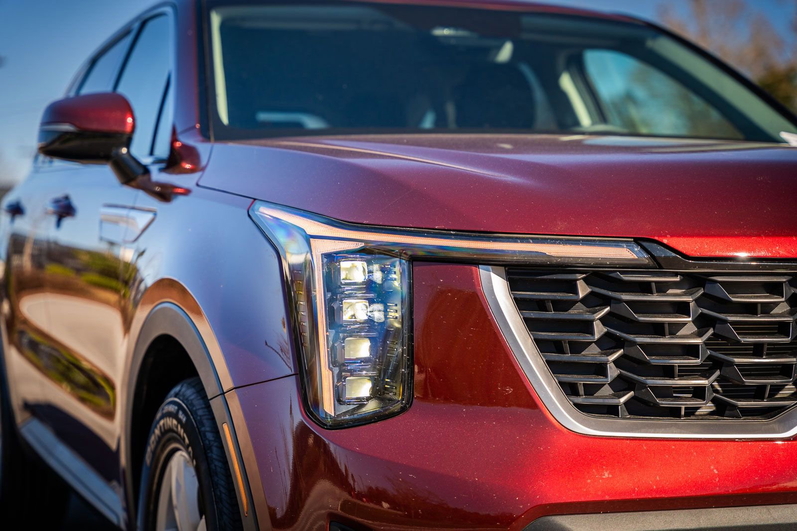 Used 2025 Kia Sorento LX image 10